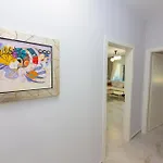 Luxury 2 Apartamento *