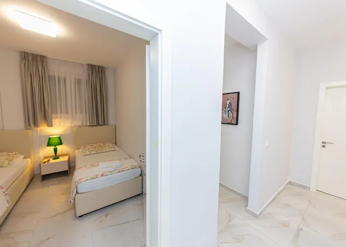 Appartement Luxury 2 *