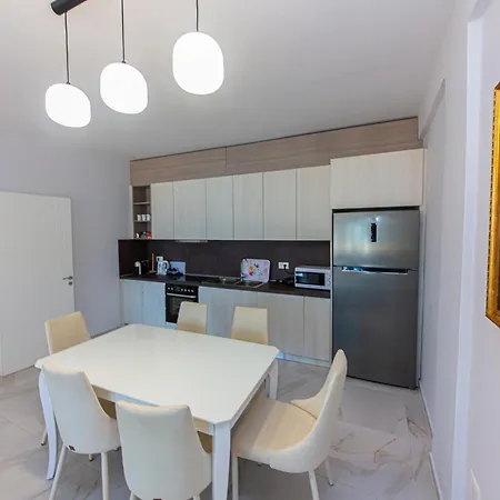 Apartment Luxury 2