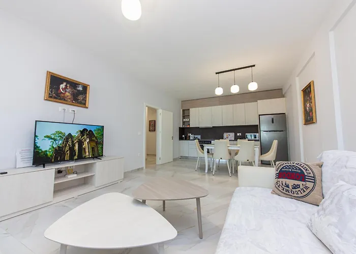 Luxury 2 Apartment *